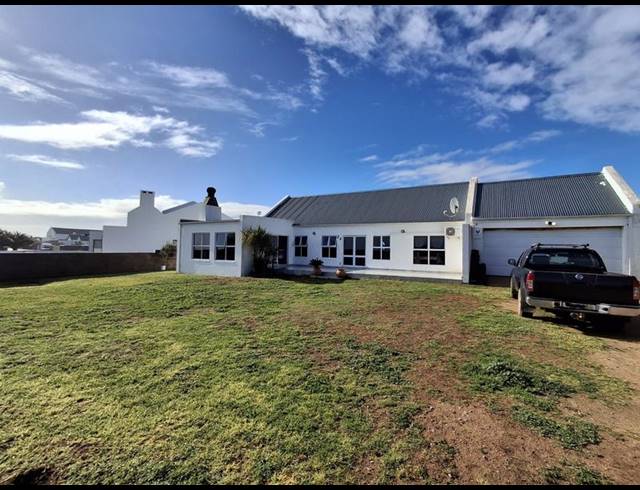 3 BEDROOM HOUSE FOR SALE IN DUYKER EILAND